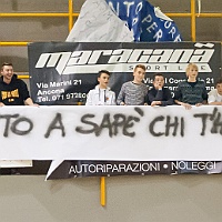 84-striscione.jpg